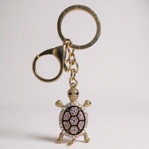 Mint Gold Tone Turtle Keychain / Bag Tag with Lavender Crystals NWT